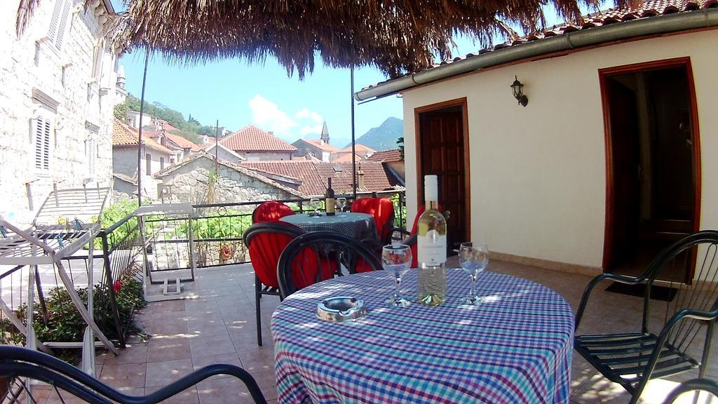 Apartments Gudco Perast Esterno foto
