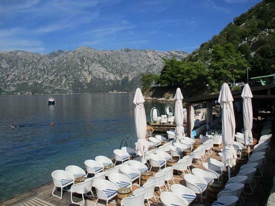 Apartments Gudco Perast Esterno foto